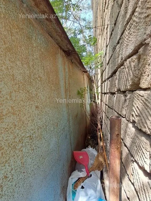 Satılır qaraj 20 m²