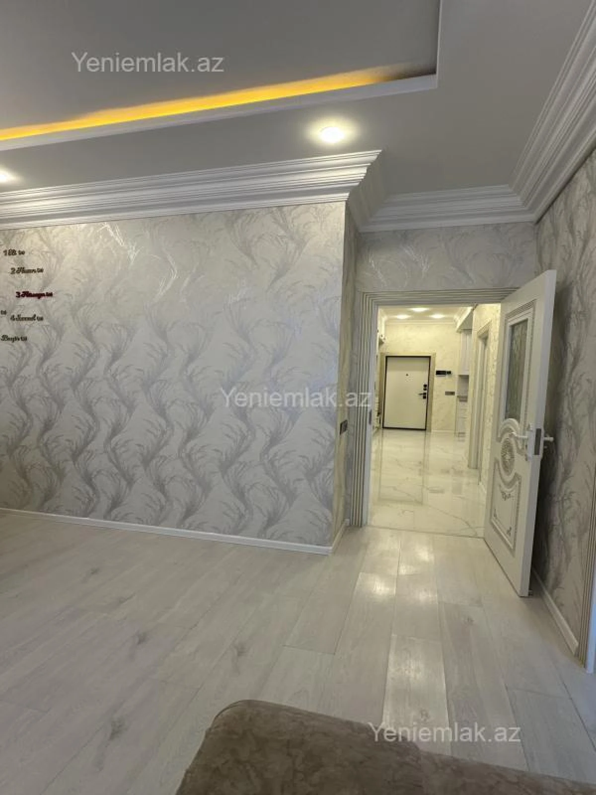 Satılır 2 otaqlı yeni tikili 85 m²