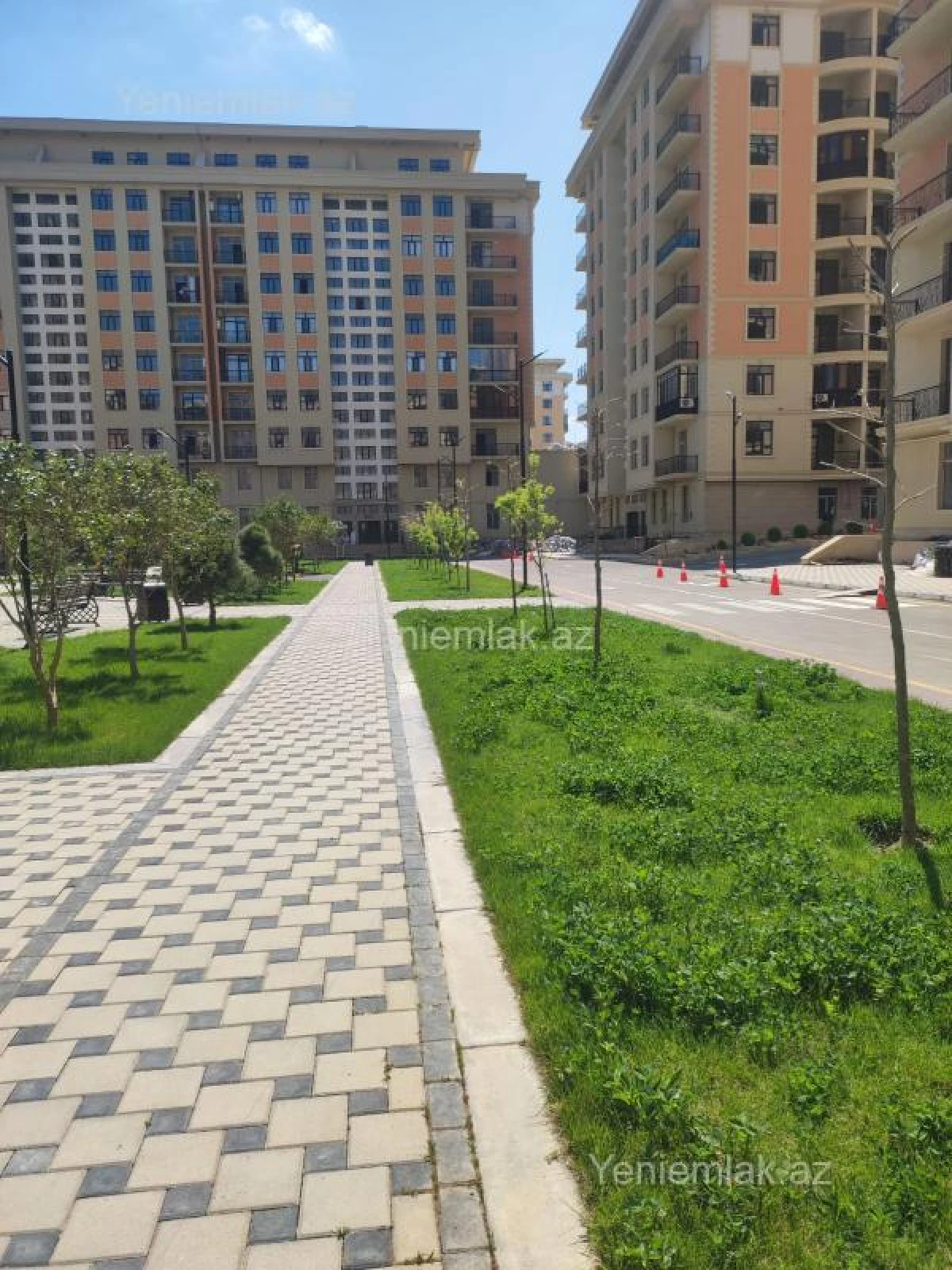 Satılır 3 otaqlı yeni tikili 88 m²