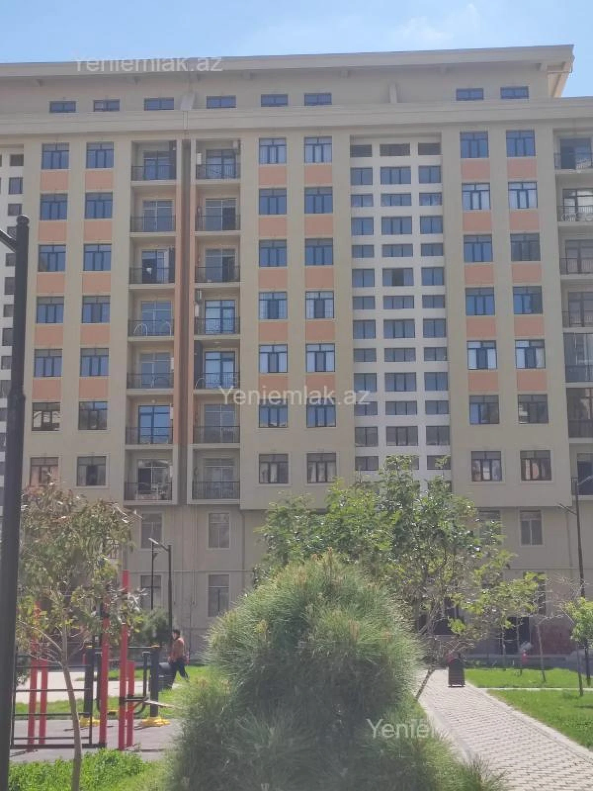 Satılır 3 otaqlı yeni tikili 88 m²