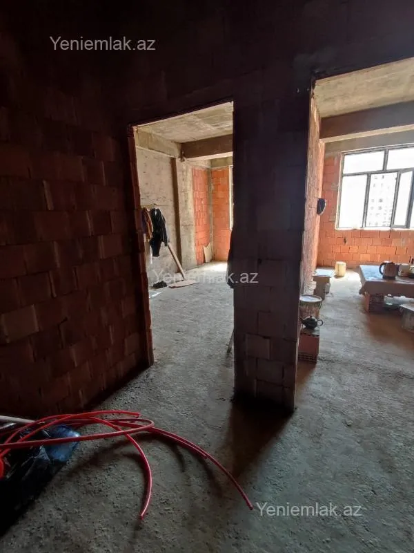 Satılır 3 otaqlı yeni tikili 88 m²