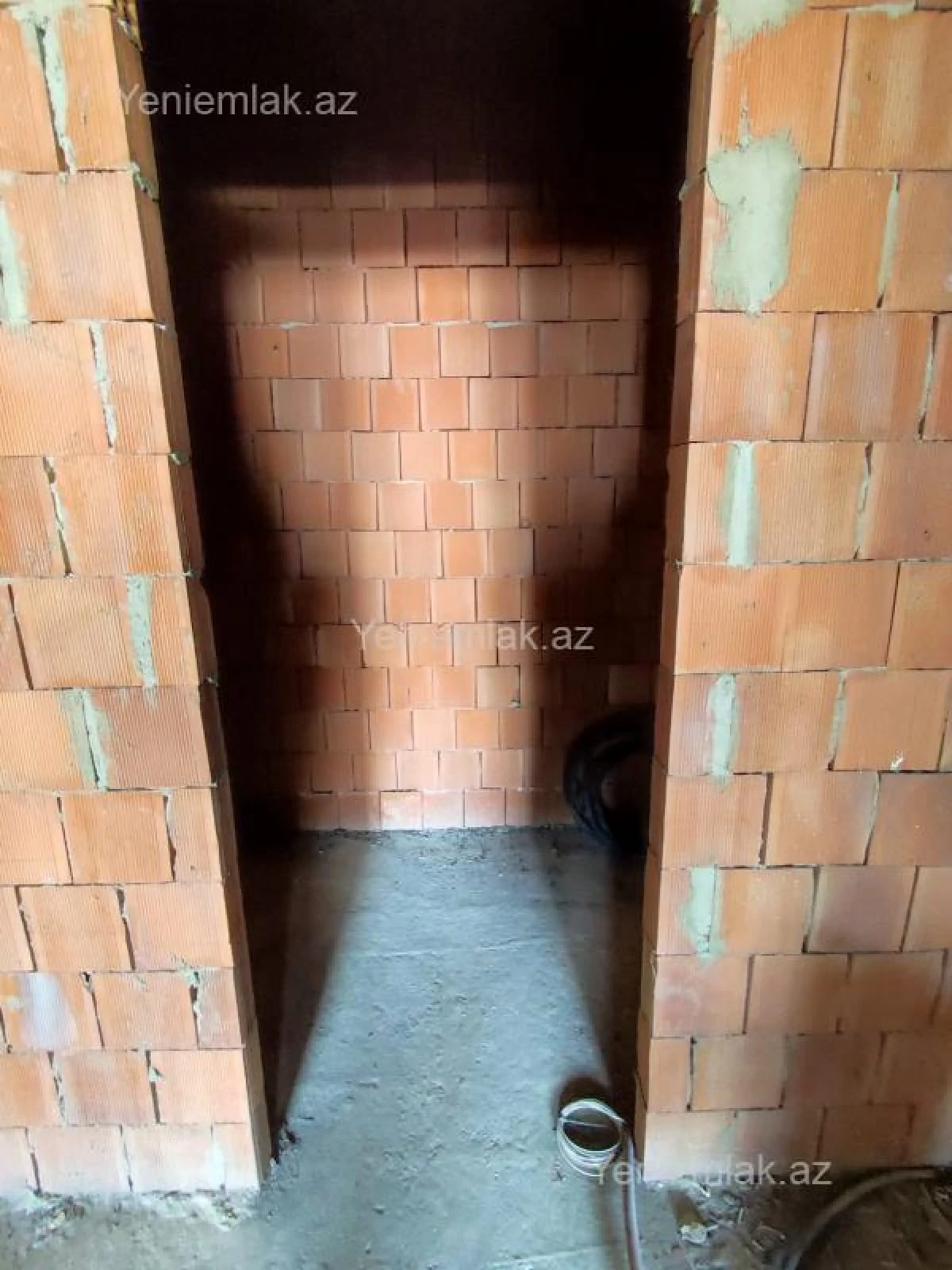 Satılır 3 otaqlı yeni tikili 88 m²