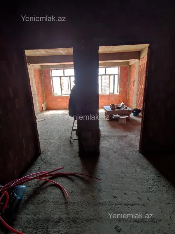 Satılır 3 otaqlı yeni tikili 88 m²