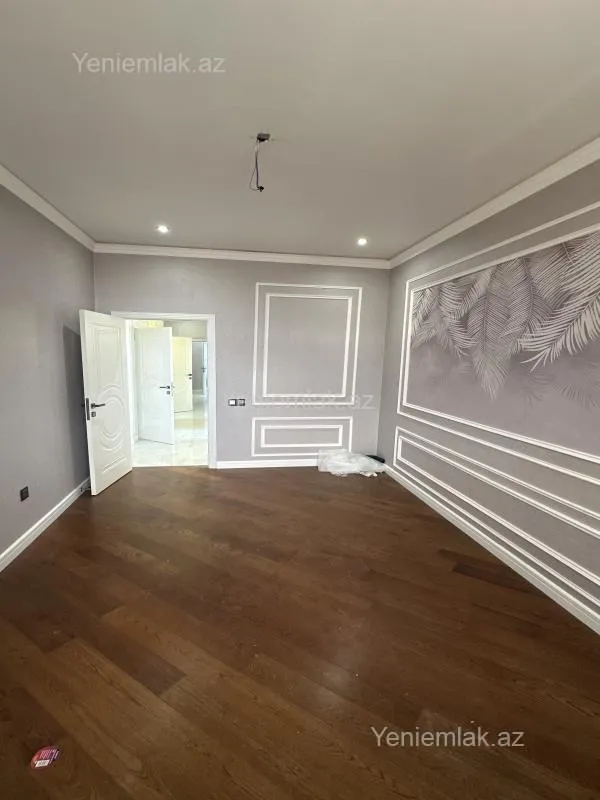 Satılır 4 otaqlı yeni tikili 156 m²