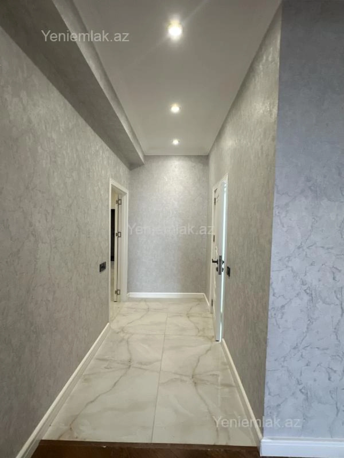 Satılır 4 otaqlı yeni tikili 156 m²