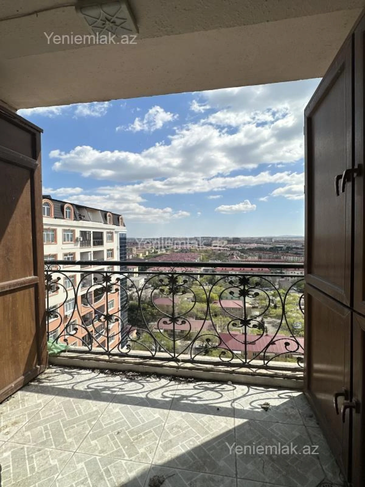 Satılır 4 otaqlı yeni tikili 156 m²