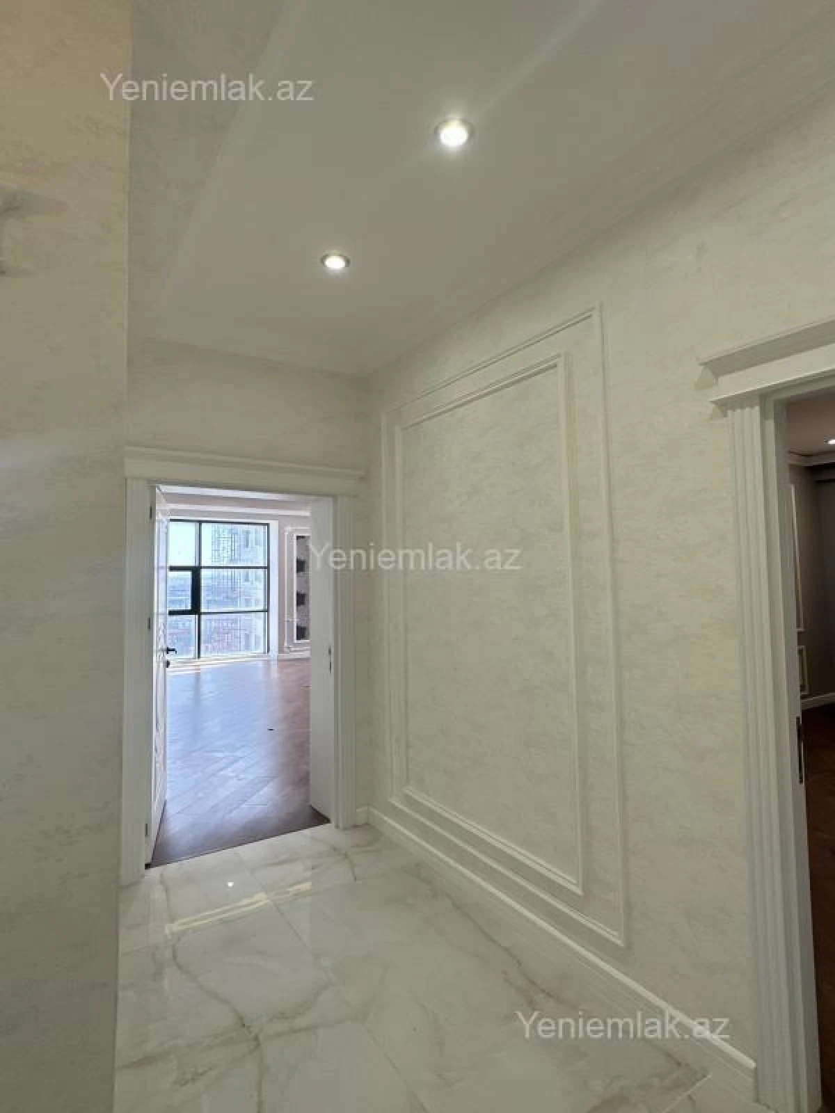 Satılır 4 otaqlı yeni tikili 156 m²