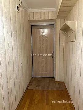 Satılır 1 otaqlı köhnə tikili 44 m²