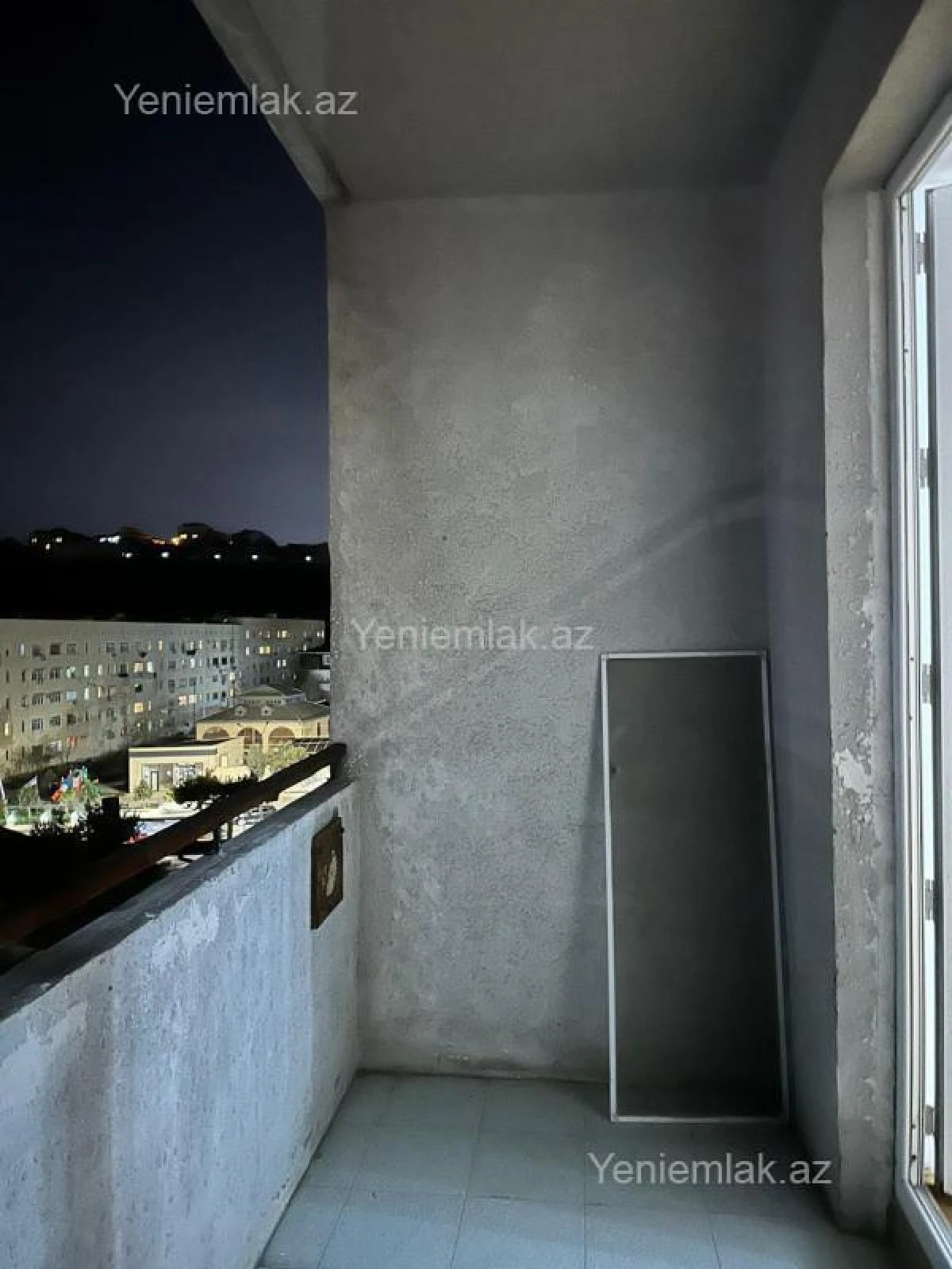Satılır 1 otaqlı köhnə tikili 44 m²