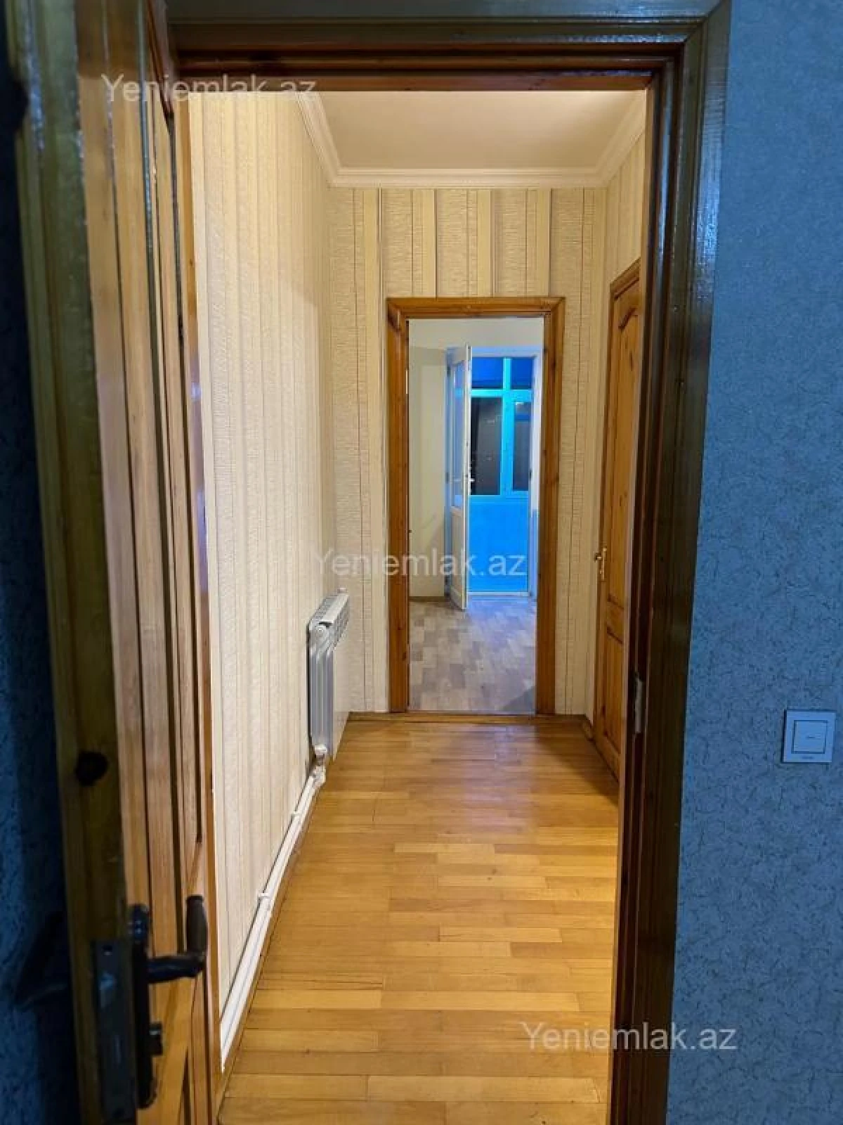 Satılır 1 otaqlı köhnə tikili 44 m²