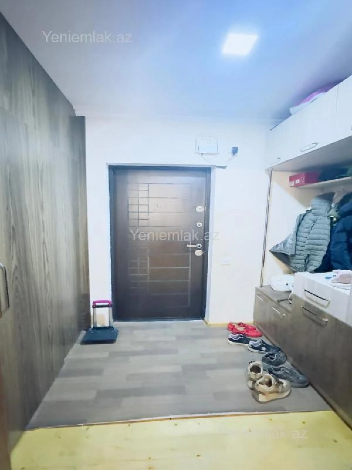 Satılır 4 otaqlı köhnə tikili 80 m²