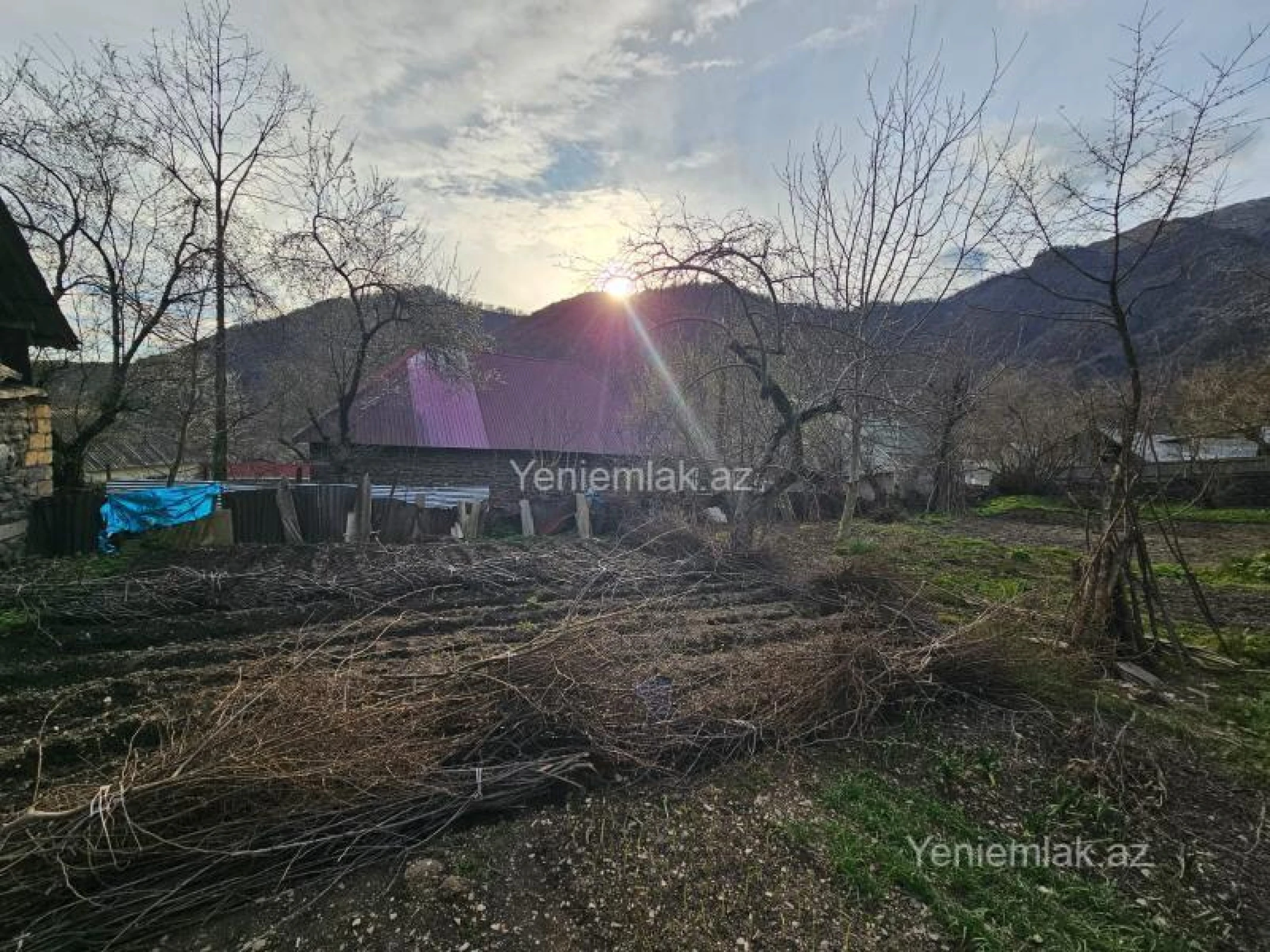 Satılır torpaq sahəsi