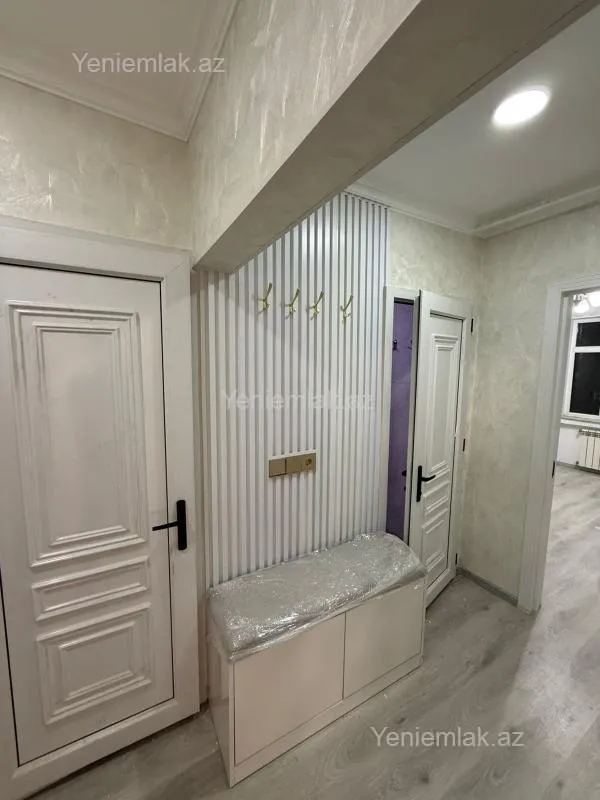 Satılır 2 otaqlı köhnə tikili 65 m²