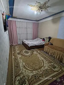 Satılır 1 otaqlı köhnə tikili 30 m²
