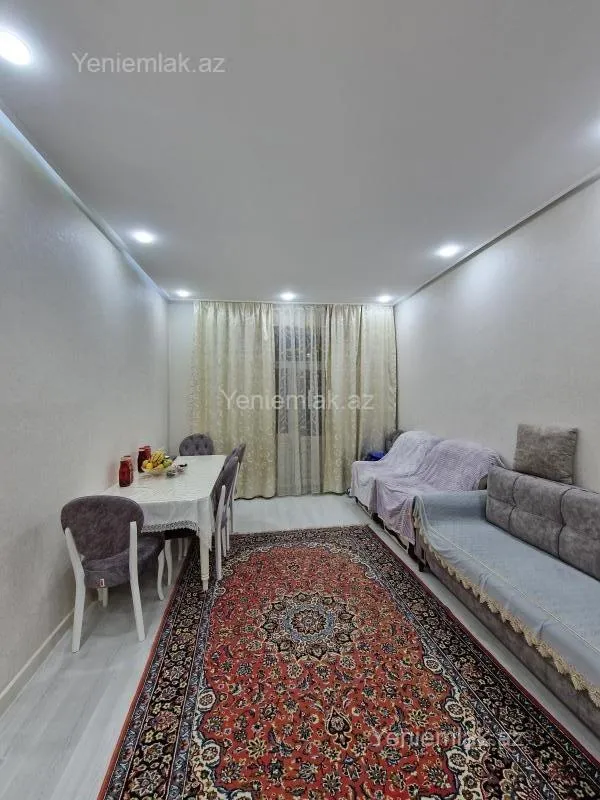 Satılır 3 otaqlı köhnə tikili 75 m²