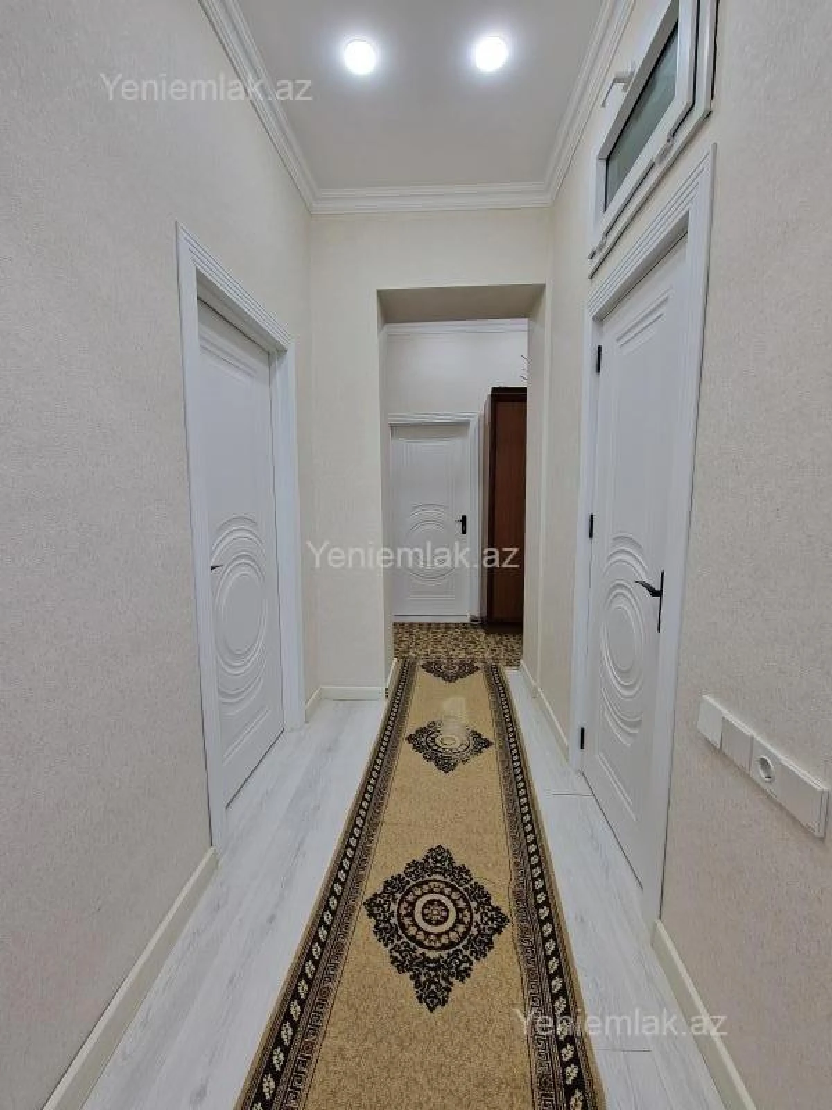 Satılır 3 otaqlı köhnə tikili 75 m²