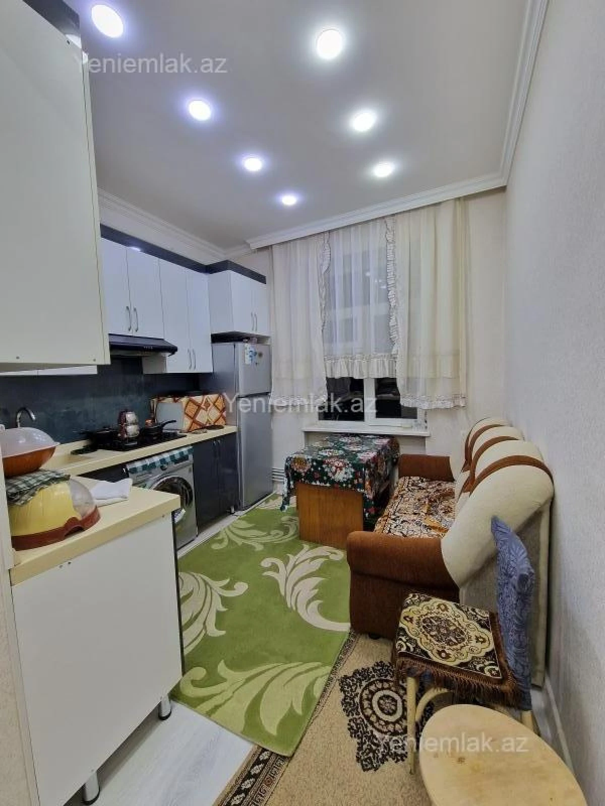 Satılır 3 otaqlı köhnə tikili 75 m²