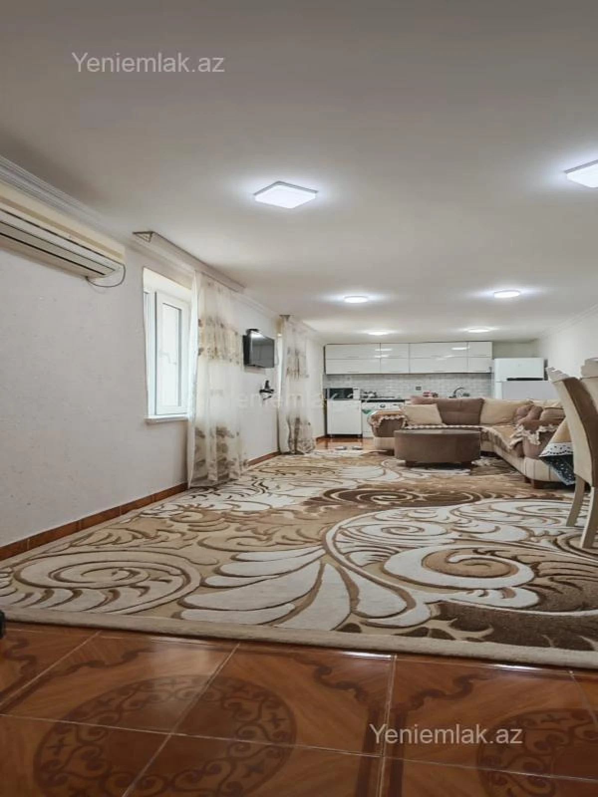 Satılır 4 otaqlı həyət evi 200 m²