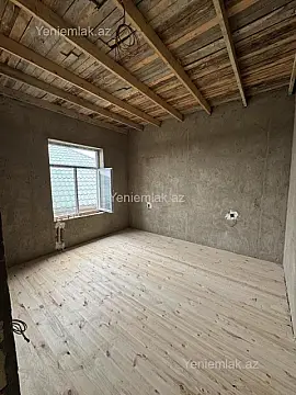Satılır 6 otaqlı həyət evi 220 m²