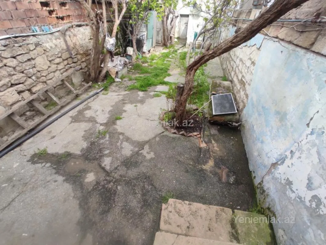 Satılır 2 otaqlı həyət evi 55 m²