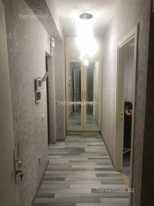 Satılır 2 otaqlı yeni tikili 50 m²