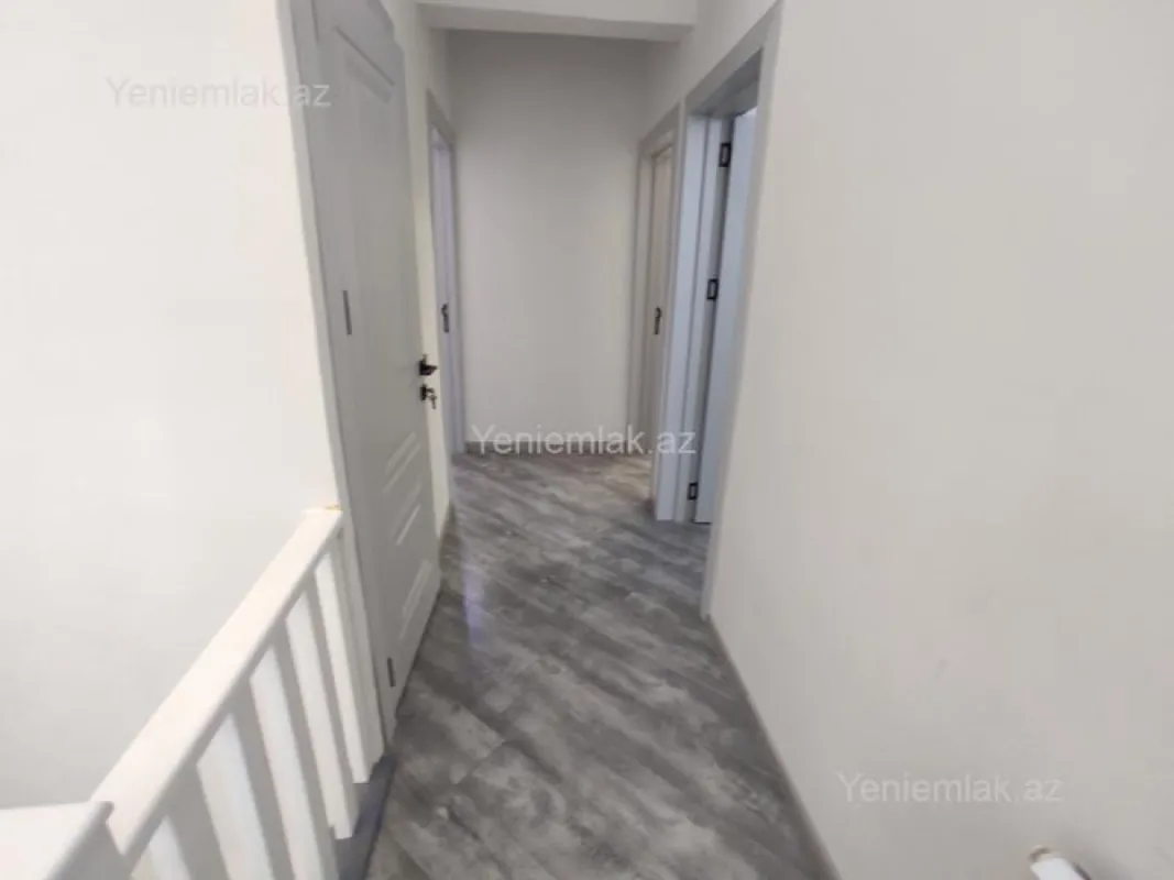 Satılır 4 otaqlı həyət evi 150 m²