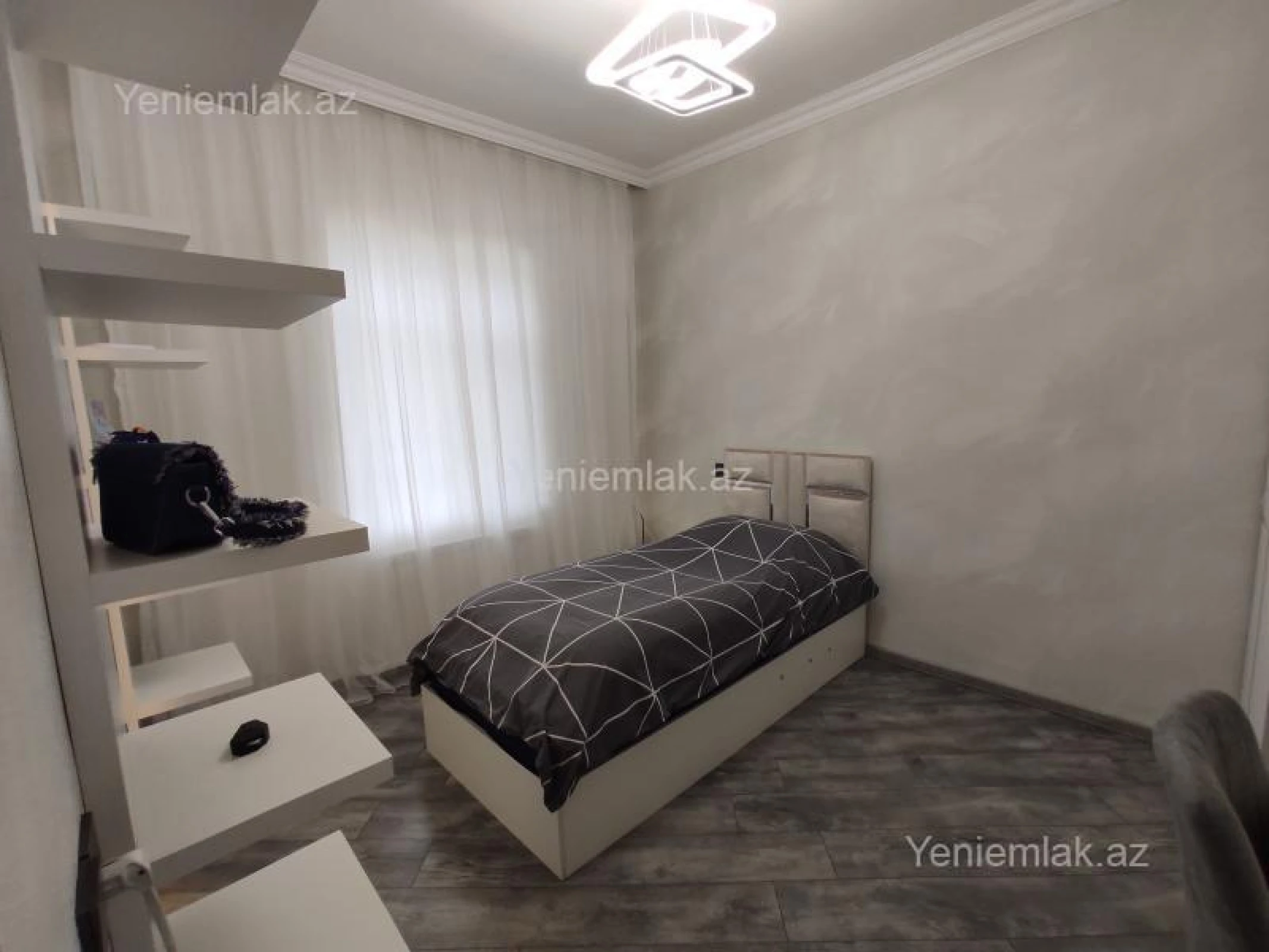 Satılır 4 otaqlı həyət evi 150 m²