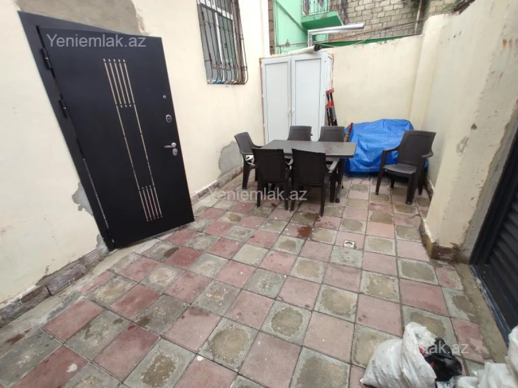 Satılır 4 otaqlı həyət evi 150 m²