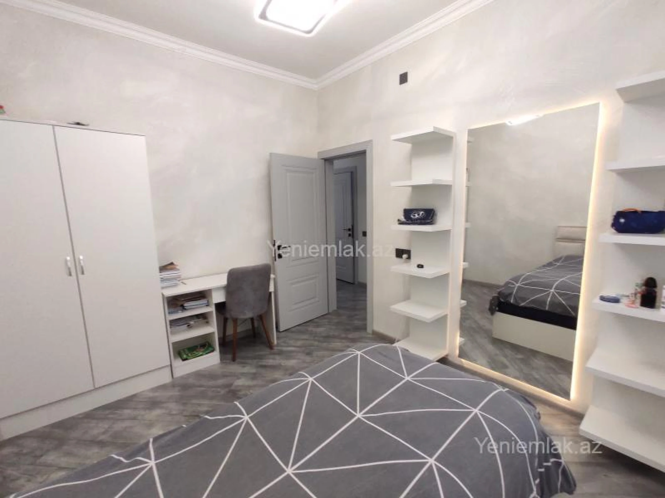 Satılır 4 otaqlı həyət evi 150 m²