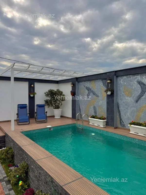 Satılır 4 otaqlı həyət evi 155 m²