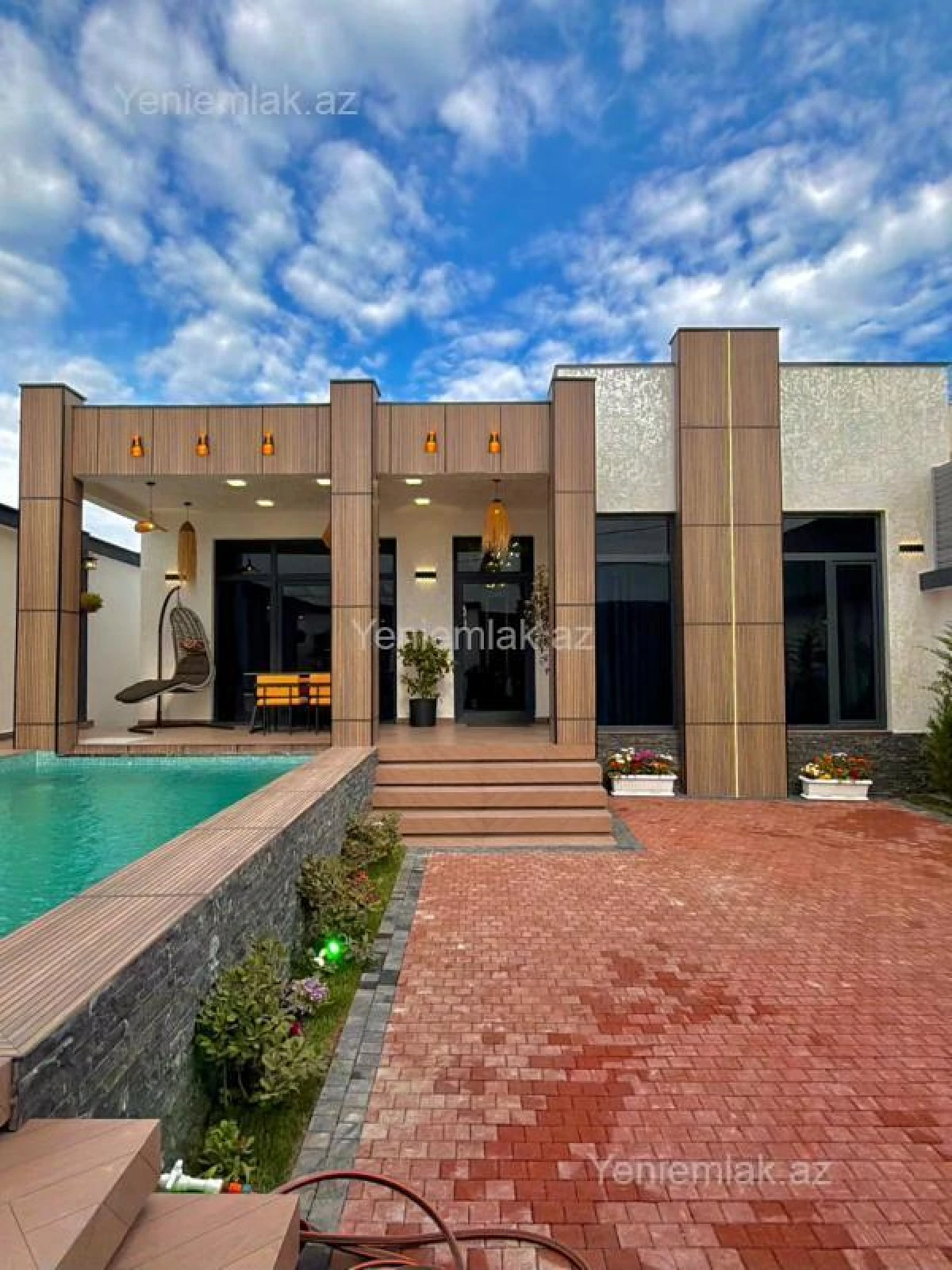 Satılır 4 otaqlı həyət evi 155 m²