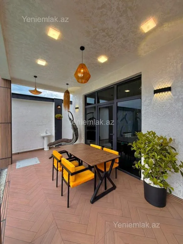 Satılır 4 otaqlı həyət evi 155 m²
