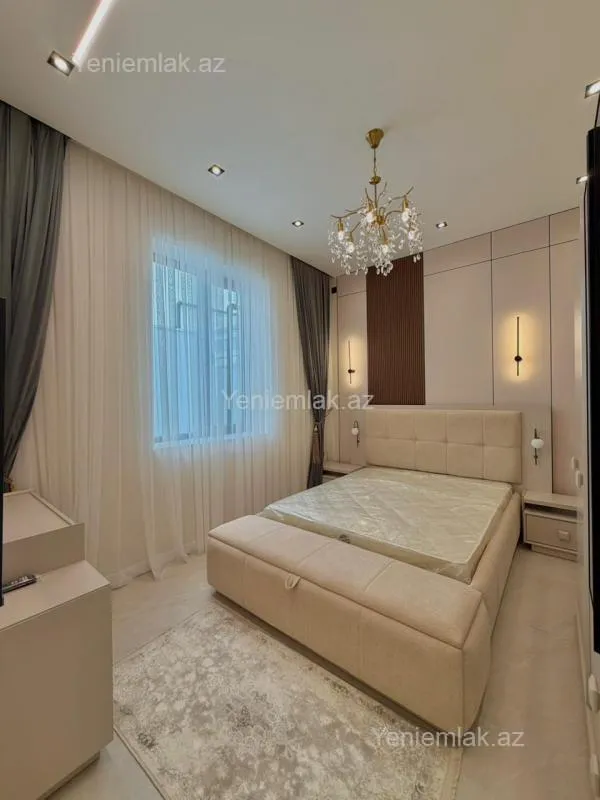 Satılır 4 otaqlı həyət evi 155 m²