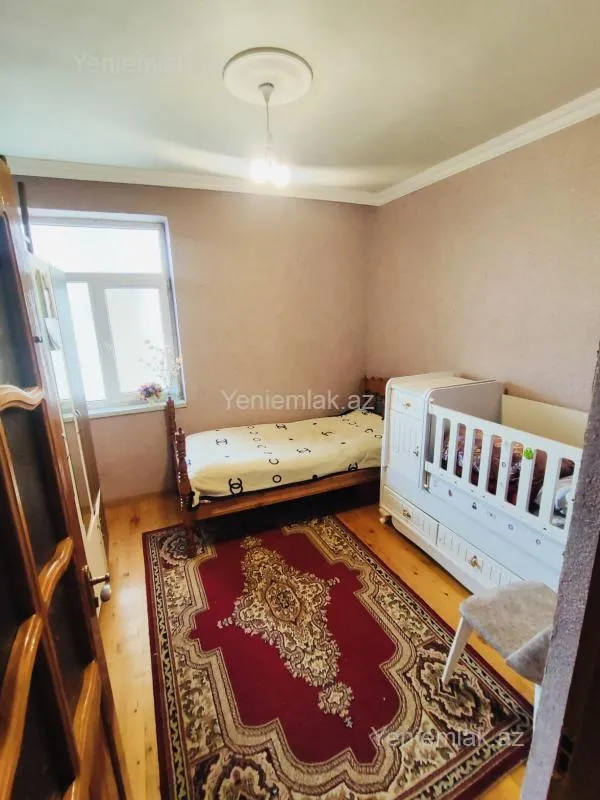 Satılır 3 otaqlı yeni tikili 80 m²