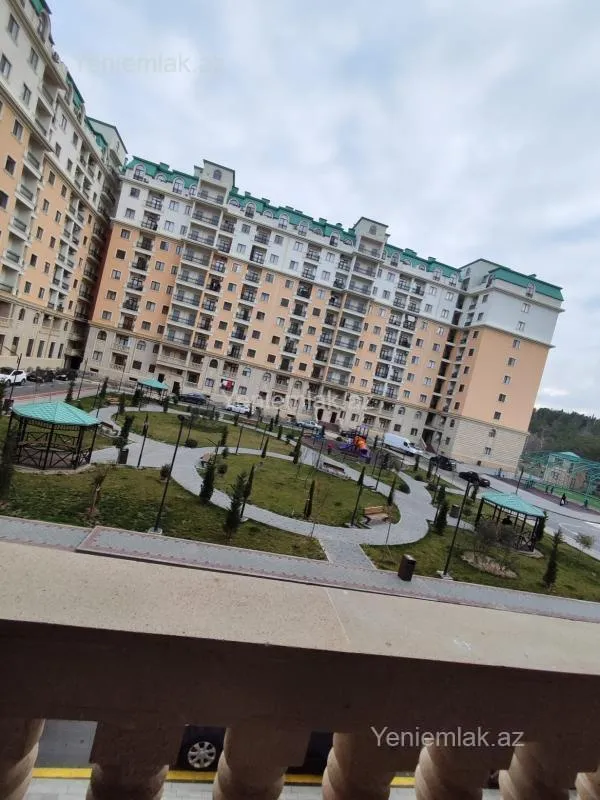 Satılır 3 otaqlı yeni tikili 98 m²