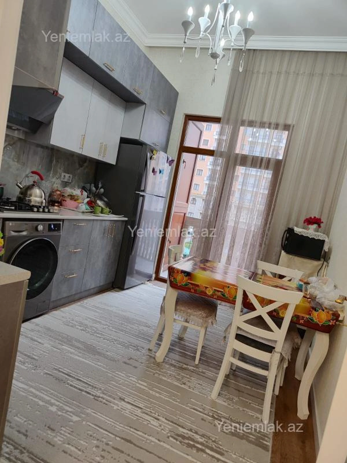 Satılır 3 otaqlı yeni tikili 98 m²