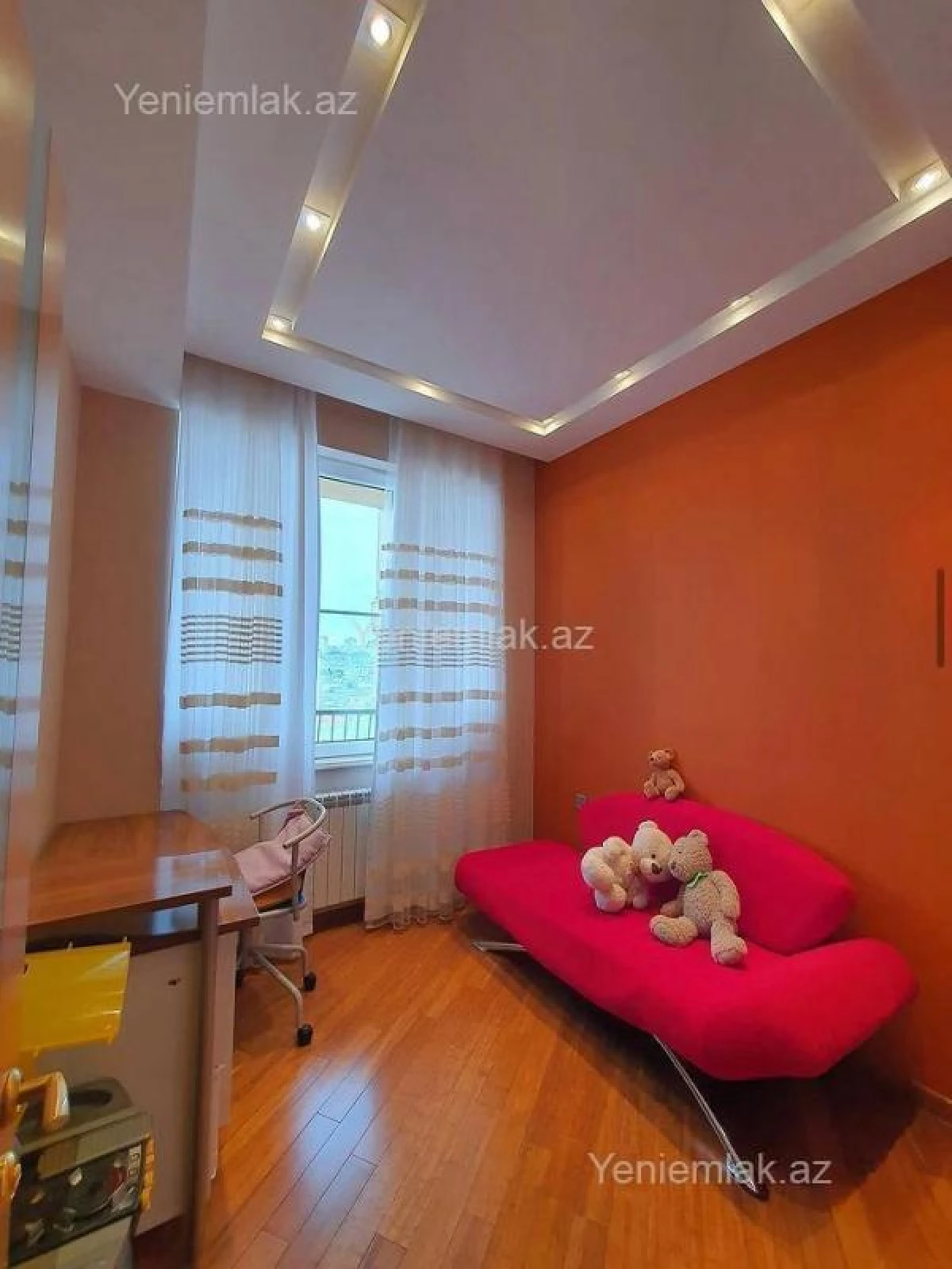 Satılır 3 otaqlı yeni tikili 95 m²