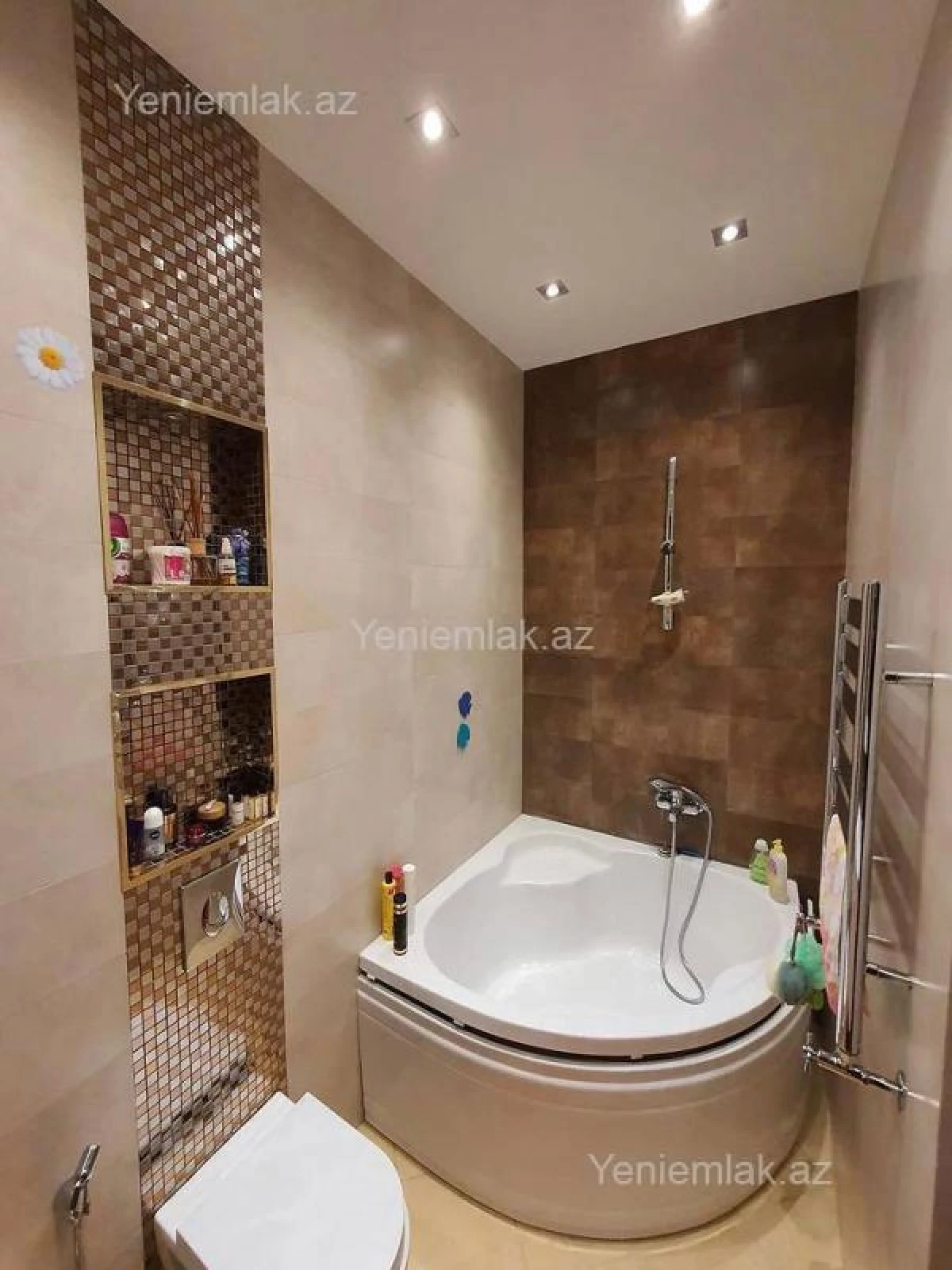 Satılır 3 otaqlı yeni tikili 95 m²