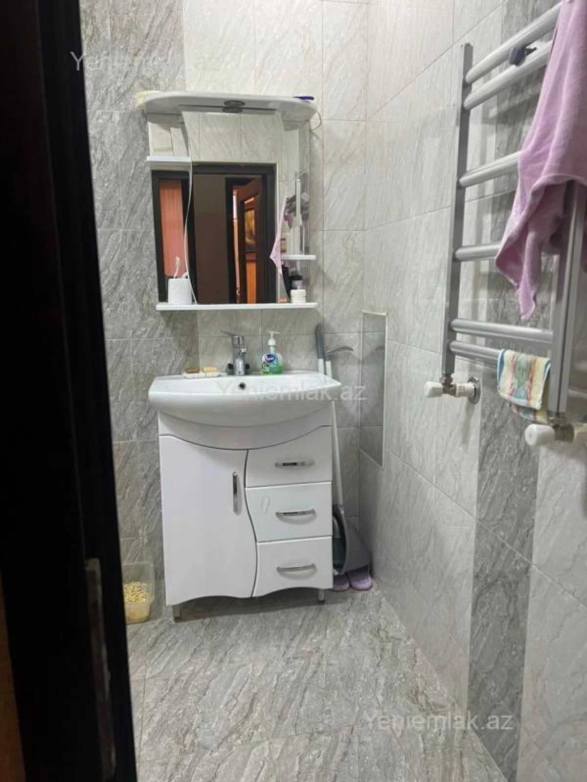 Satılır 3 otaqlı yeni tikili 78 m²