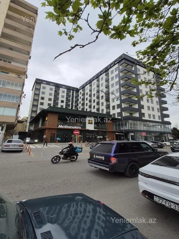 Satılır 2 otaqlı yeni tikili 47 m²