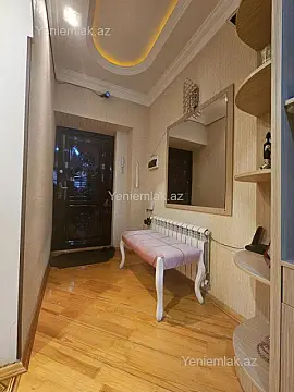 Satılır 3 otaqlı yeni tikili 100 m²