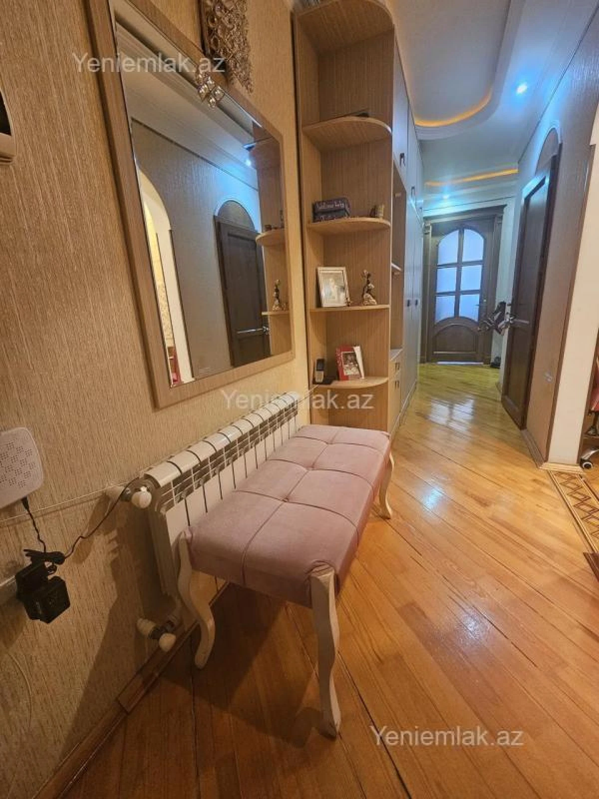 Satılır 3 otaqlı yeni tikili 100 m²