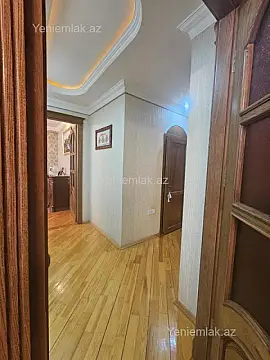Satılır 3 otaqlı yeni tikili 100 m²