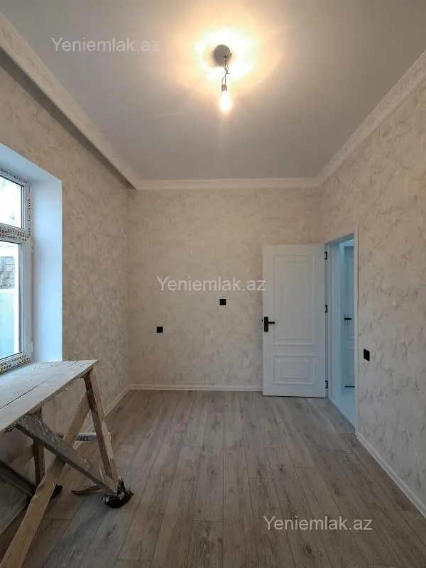 Satılır 4 otaqlı həyət evi 115 m²