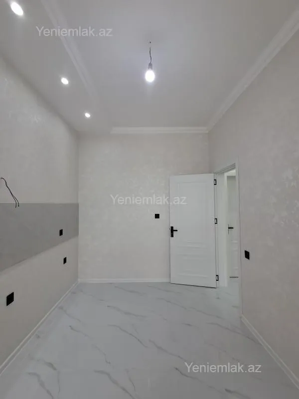 Satılır 4 otaqlı həyət evi 115 m²