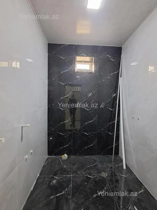 Satılır 4 otaqlı həyət evi 115 m²
