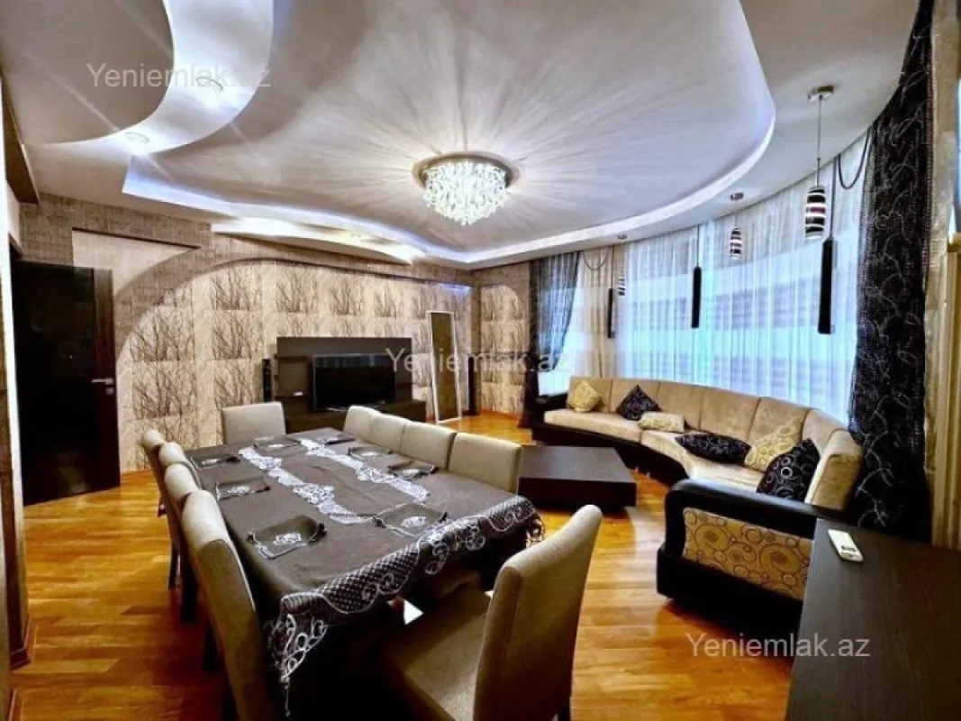 Satılır 3 otaqlı yeni tikili 145 m²