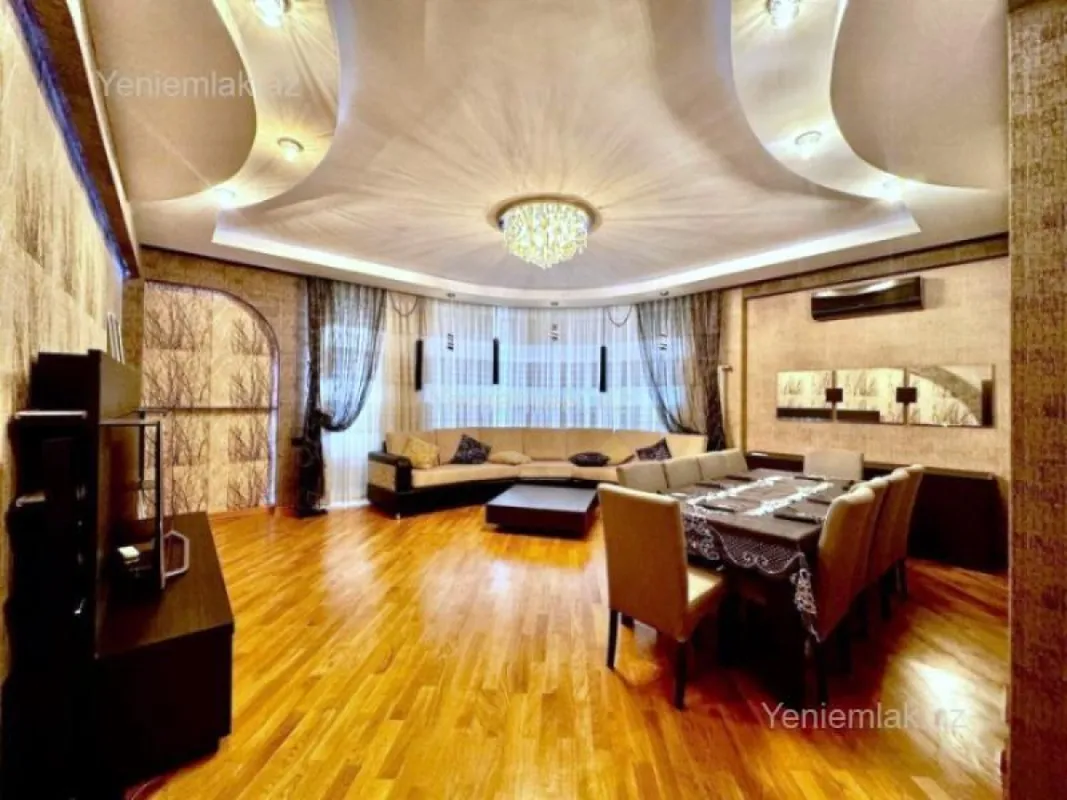 Satılır 3 otaqlı yeni tikili 145 m²