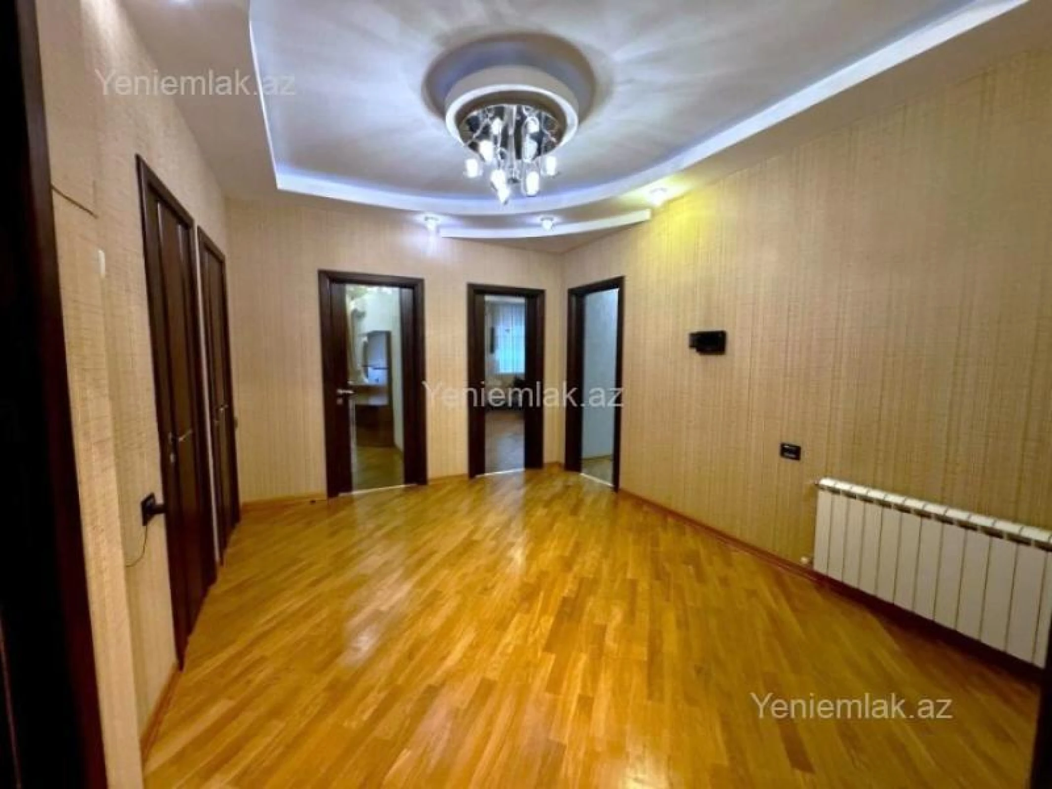 Satılır 3 otaqlı yeni tikili 145 m²