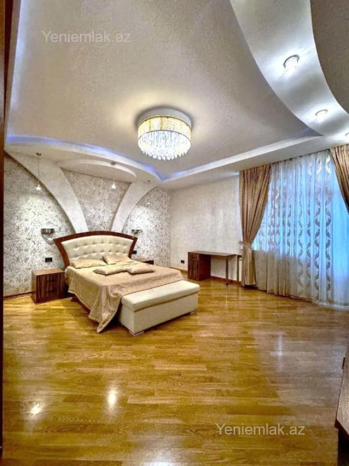 Satılır 3 otaqlı yeni tikili 145 m²